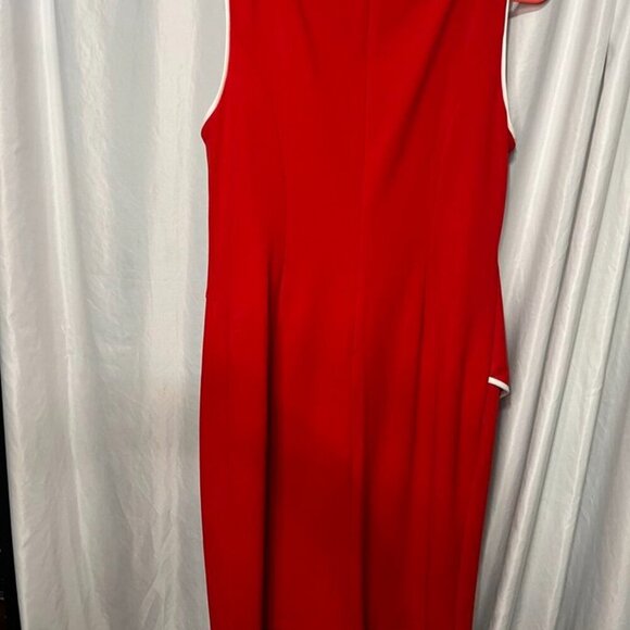 🔥 Glamour Red Sheath Dress w/ White Trim Size 12 — Asymmetrical Ruffle MSRP $89 - Picture 7 of 8